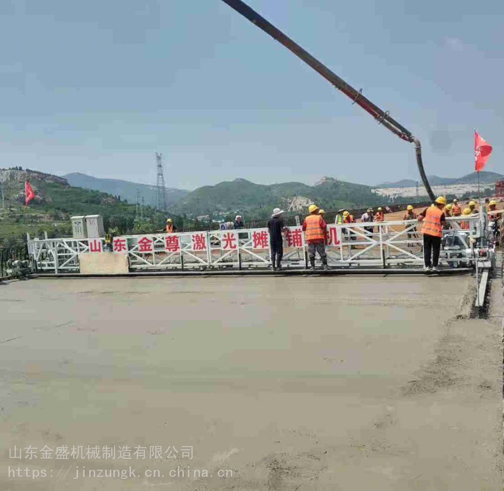 桥面铺装三维激光摊铺机(桥面铺装三维激光摊铺机如何实现标高控制)